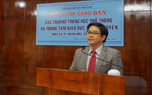 Ông Thái Văn Tài- Phó Giám đốc Sở GDĐT phát biểu khai mạc Hội nghị