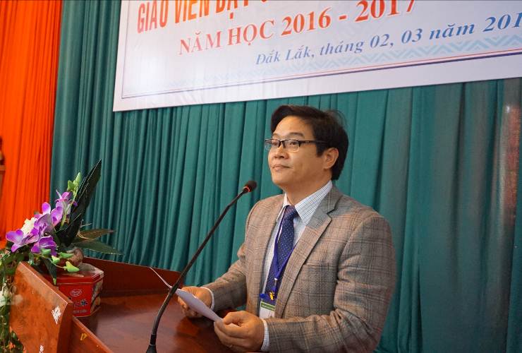 Ông Thái Văn Tài- Phó Giám đốc Sở GDĐT phát biểu khai mạc Hội thi Giáo viên dạy giỏi THCS tỉnh Đắk Lắk năm học 2016-2017