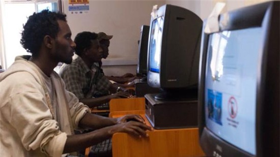 Chống gian lận thi ĐH bằng cách... chặn Internet toàn quốc