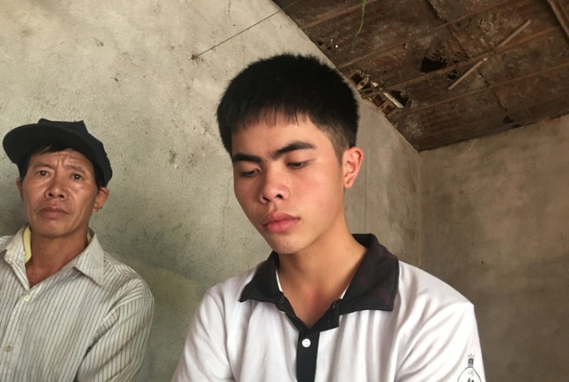 Em Lê Hữu Hiếu - học sinh trường THPT Yên Định 1 giành 30 điểm khối B.