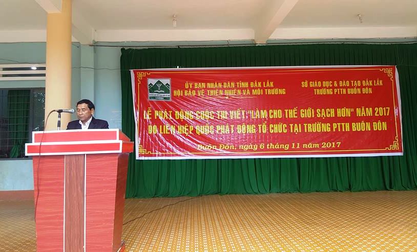 Ông Y Khuôl Êban, Phó Chủ tịch Hội Bảo vệ thiên nhiên và Môi trường tỉnh Đăk Lăk phát biểu tại lễ phát động